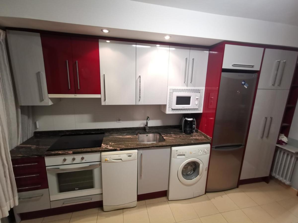 Comoda Vivienda En Huesca Exterior foto
